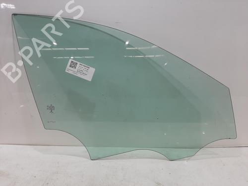 dr-rude-hjre-foran-mercedes-benz-e-class-w213-2016-34038797 main image