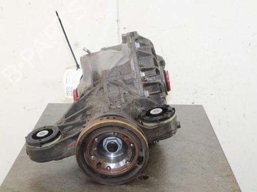 Rear differential LAND ROVER DISCOVERY V (L462) 3.0 SDV6 4x4 | BP26814675M24