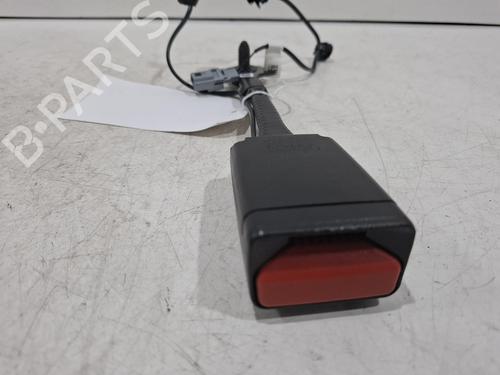 Used Seat buckle Seat buckle RENAULT CAPTUR II (HF_) E-TECH 145 (HFMU) (143 hp) 40258391 40258391