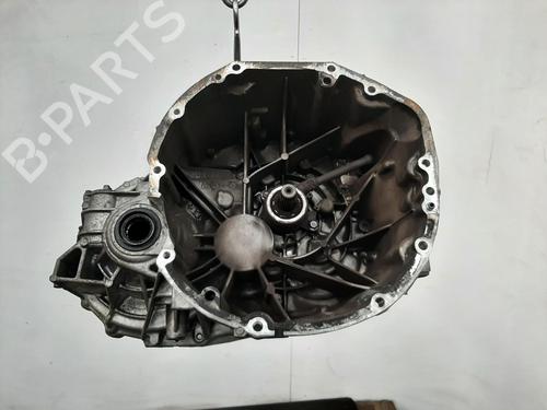 Used Gearbox NISSAN X-TRAIL I (T30) 2.0 4x4 (140 hp) 26854315