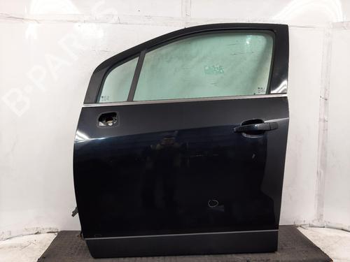 Used Left front door VAUXHALL MOKKA / MOKKA X (J13) 1.4 (140 hp) 29883665