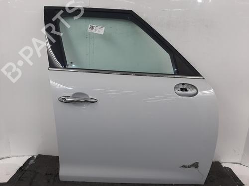 Used Right front door Right front door 38447821 38447821