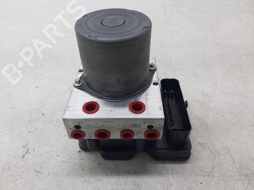 Used ABS pump VOLVO XC40 (536) D3 (150 hp) 26748401