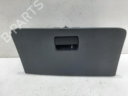 Used Glove box SUZUKI ALTO VII (GF, HA25_, HA35_) 1.0 (AMF310, GFC31S) (68 hp) 31361722