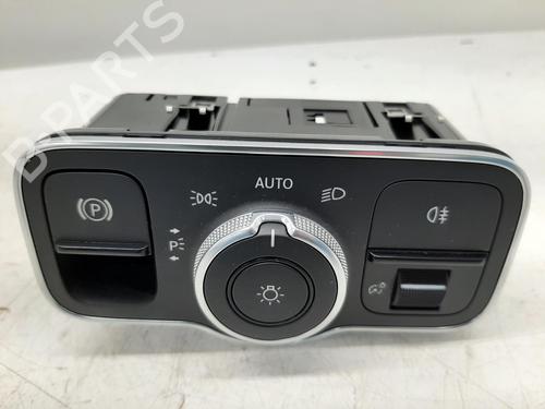 Used Headlight switch MERCEDES-BENZ A-CLASS (W177) A 180 (177.084) (136 hp) 26757104