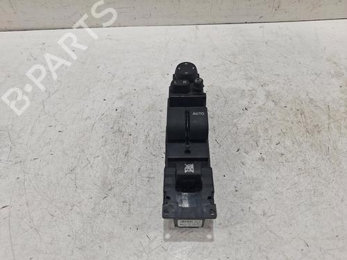 Used Switch MAZDA 2 (DE_, DH_) 1.5 (DE5FS) (103 hp) 31597162