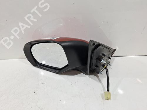 Specchietto retrovisore sinistro Specchietto retrovisore sinistro SUZUKI SWIFT IV (FZ, NZ) 1.2 (AZG412, ZC72S) (90 hp) 39889231 39889231