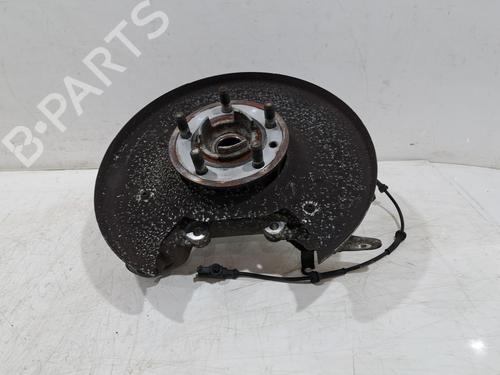 Used Left rear steering knuckle LAND ROVER RANGE ROVER IV (L405) 3.0 SDV6 4x4 (292 hp) 30670398