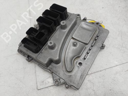 Used Control unit BMW 2 Coupe (F22, F87) M2 Competition (411 hp) 26764355