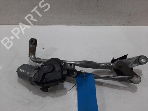 Used Front wiper motor Front wiper motor TOYOTA YARIS (_P13_) 1.3 (NSP130_, NSP130) (99 hp) 33179821 33179821