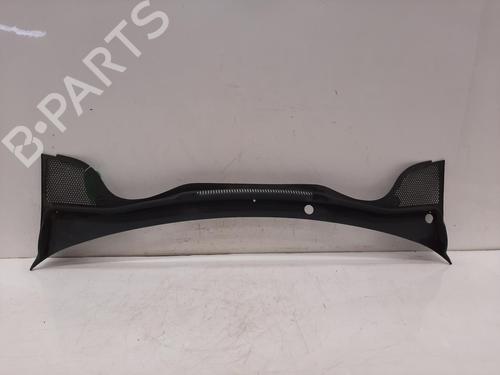 Griglia sotto parabrezza Griglia sotto parabrezza VW POLO V (6R1, 6C1) 1.4 TDI (75 hp) 37245070 37245070