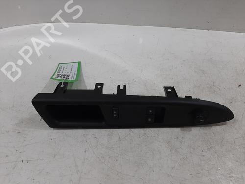 Used Switch Switch VAUXHALL VIVA (C16) 1.0 (75 hp) 34273917 34273917