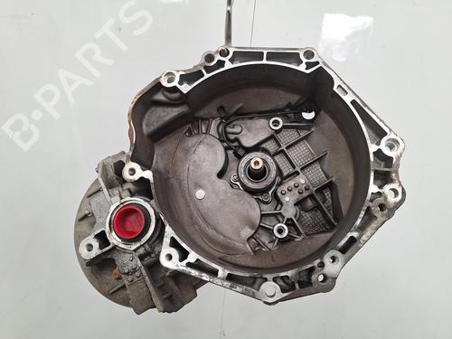 Used Gearbox VAUXHALL CORSA Mk IV (E) (X15) 1.4 (101 hp) 29398308