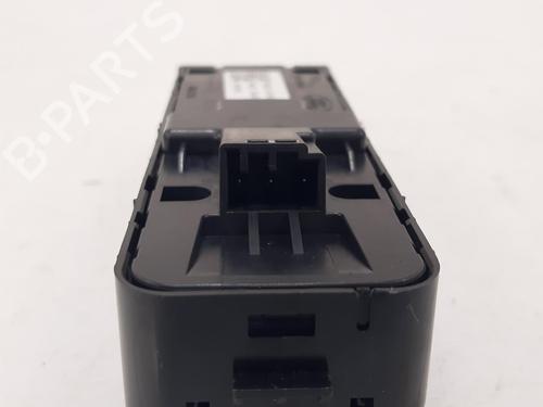 Switch JAGUAR E-PACE (X540) 2.0 D180 AWD | BP29417742I30 