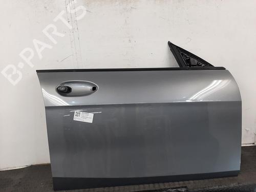 Used Right front door Right front door 39176526 39176526