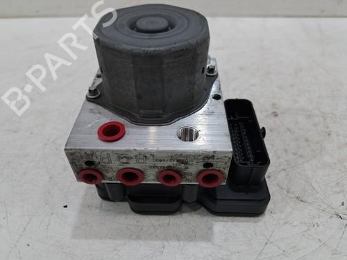 Used ABS pump VAUXHALL CORSA Mk IV (E) (X15) 1.4 (75 hp) 31316187