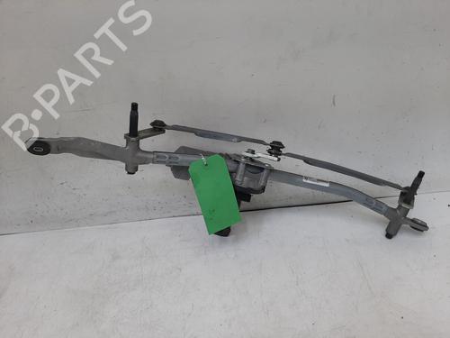 Used Front wiper motor BMW 1 (F40) 118 i (140 hp) 26863401
