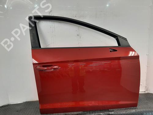 right-front-door-seat-leon-5f1-2012-2013-2014-2015-2016-2017-2018-2019-2020-2021-39433101 main image