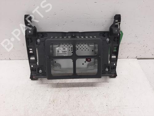 Display JAGUAR E-PACE (X540) 2.0 D180 AWD | BP26747049C48 