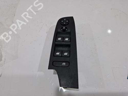 Used Right front window switch Right front window switch 39106383 39106383