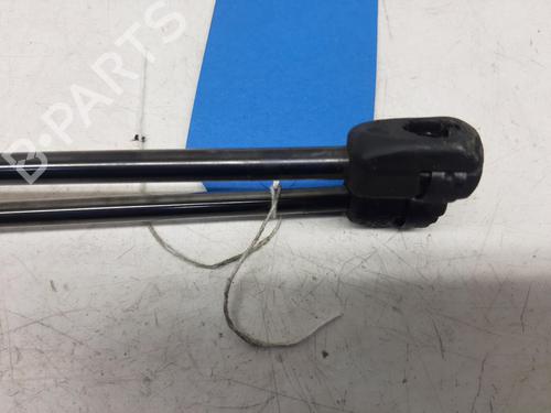 Shock absorber spring HYUNDAI GETZ (TB) 1.1 | BP26747773C152 
