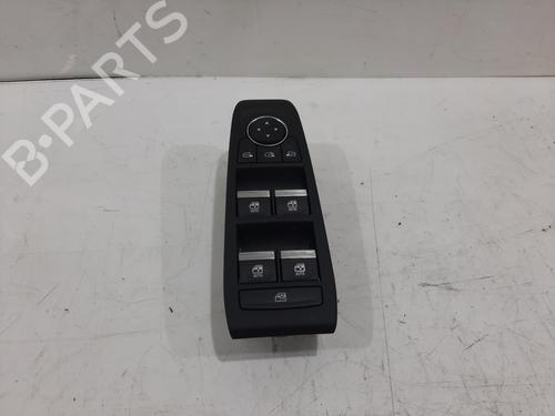 Used Switch Switch RENAULT AUSTRAL E-TECH 200 Hybrid (HGM2) (199 hp) 35921680 35921680