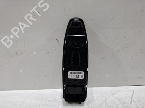 Right front window switch BMW 1 (F21) 118 i | BP39757302I26 - Image 4