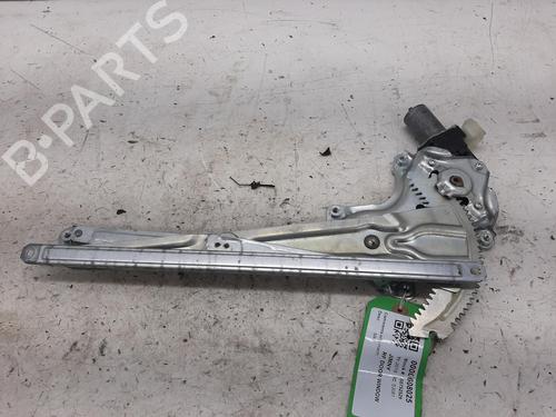 Elevalunas delantero derecho SUZUKI JIMNY Closed Off-Road Vehicle (A6G) 1.5 AllGrip (JB74W, JB74V, A6G415) (102 hp) 31304895