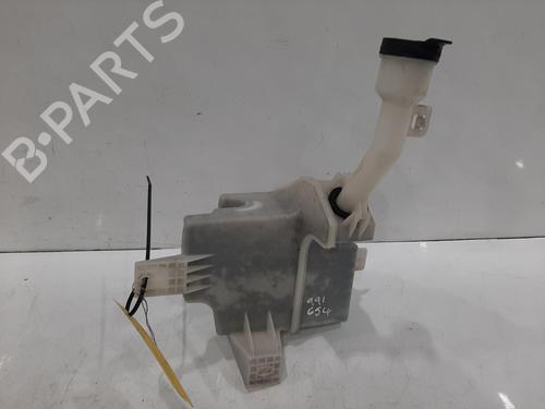 Used Windscreen washer tank VAUXHALL CORSA Mk IV (E) (X15) 1.4 (90 hp) 26841039