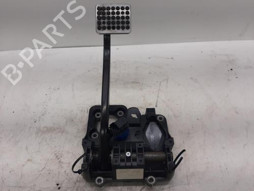 Used Pedal ASTON MARTIN VANTAGE Volante 4.7 V8 (426 hp) 26777960