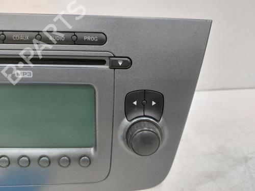 Radio SEAT TOLEDO III (5P2) 2.0 TDI 16V | BP26776530E6 