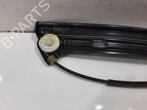 Front left window mechanism BMW 1 (F21) 120 d | BP36985970C22 - Image 4