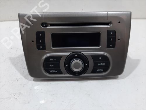 Used Radio Radio 37614055 37614055
