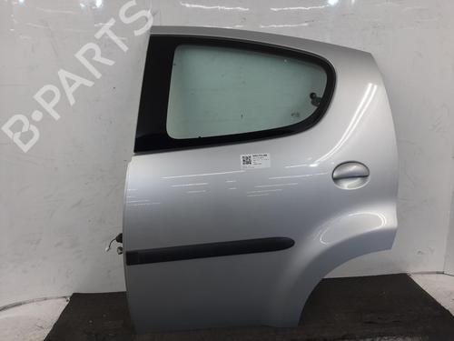 Used Left rear door Left rear door PEUGEOT 107 (PM_, PN_) 1.0 (68 hp) 34234060 34234060