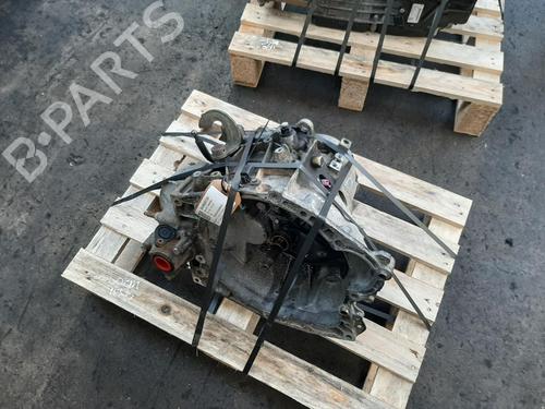 Used Gearbox CITROËN C4 Coupe (LA_) 2.0 VTR (140 hp) 31304958