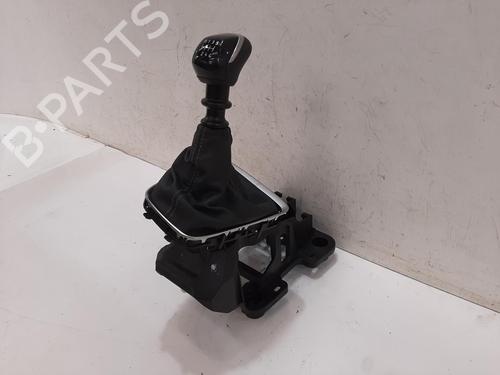 Used Gear lever Gear lever VAUXHALL CORSA Mk V (F) 1.2 (101 hp) 33435265 33435265