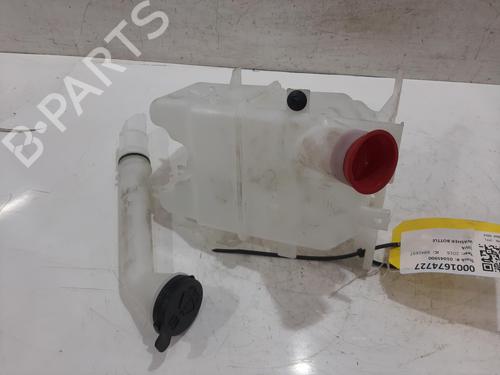 Used Windscreen washer tank Windscreen washer tank VAUXHALL VIVA (C16) 1.0 (75 hp) 33467417 33467417