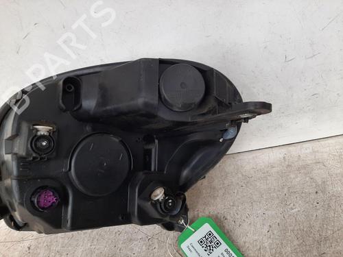 Right headlight FIAT 500L (351_, 352_) 1.3 D Multijet (199LXY1A, 199LXY11) | BP26818913C29 
