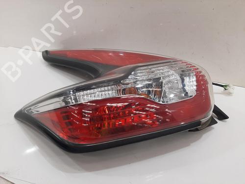 left-taillight-nissan-juke-f15-2010-2011-2012-2013-2014-2015-2016-2017-2018-2019-34376585 main image