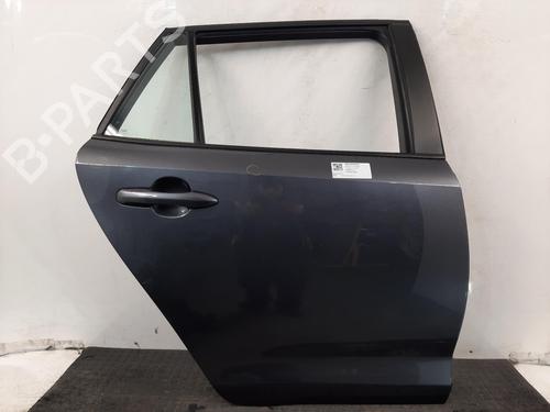 right-rear-door-toyota-corolla-estate-_e21_-2019-32064383 main image