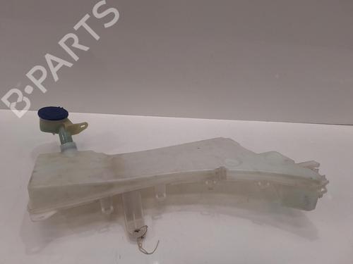 Used Windscreen washer tank PEUGEOT 3008 II SUV (MC_, MR_, MJ_, M4_) 1.5 BlueHDi 130 (131 hp) 27630612