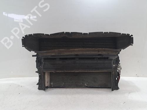 radiator-set-volvo-v40-hatchback-525-2012-2013-2014-2015-2016-2017-2018-2019-34576916 main image