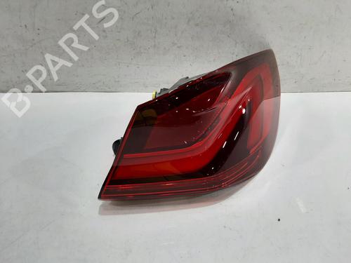 hjre-baglygte-bmw-1-f40-2019-33179598 main image