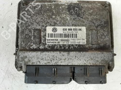 Used Control unit VW POLO (9N_, 9A_) 1.2 12V (64 hp) 26745588