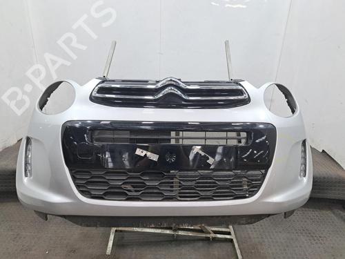 Used Front bumper Front bumper 37496933 37496933