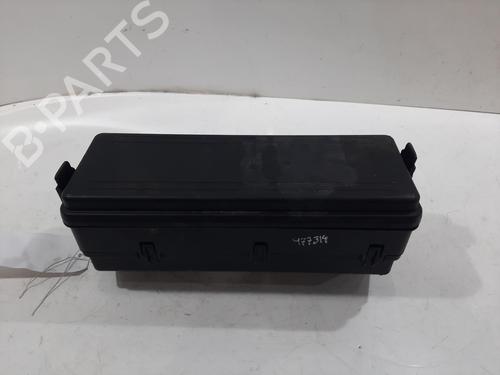 Zekeringkast LAND ROVER RANGE ROVER IV (L405) 4.4 SDV8 4x4 (340 hp) 29417602