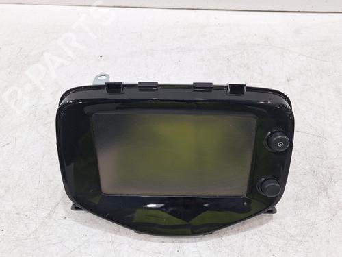 autoradio-peugeot-108-2014-32120683 main image