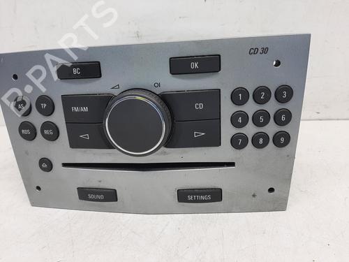 Radio VAUXHALL ZAFIRA Mk II (B) (A05) 1.6 | BP26767081E6 