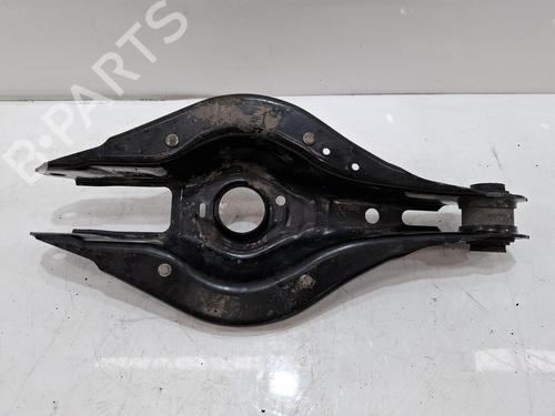 Used Right rear suspension arm Right rear suspension arm 39080389 39080389