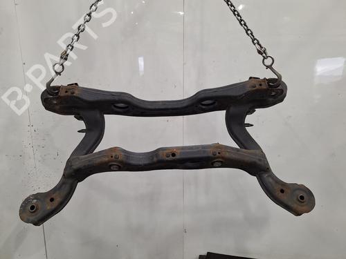 Used Subframe MERCEDES-BENZ A-CLASS (W176) A 180 (176.042) (122 hp) 31009220